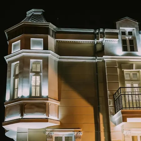 Aparthotel Orpheus 3*