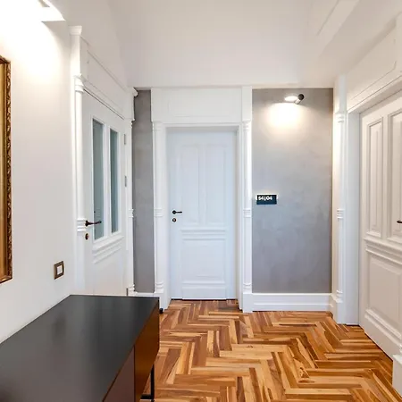Orpheus Apart Otel 3*